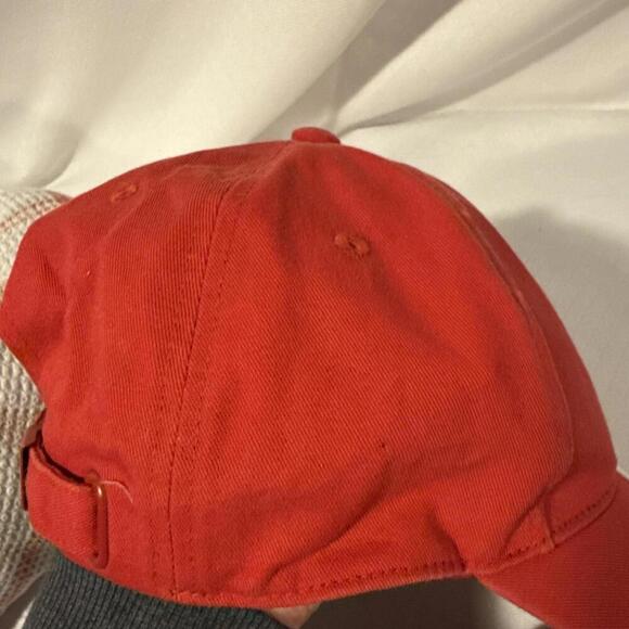 Vintage Manchester United hat. Red. Adidas. Adjustable. Pre-owned. - Picture 5 of 10